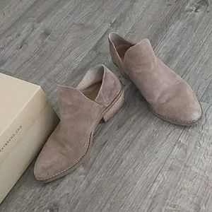 Oiled Suede Shoes (Ankle Boots?)